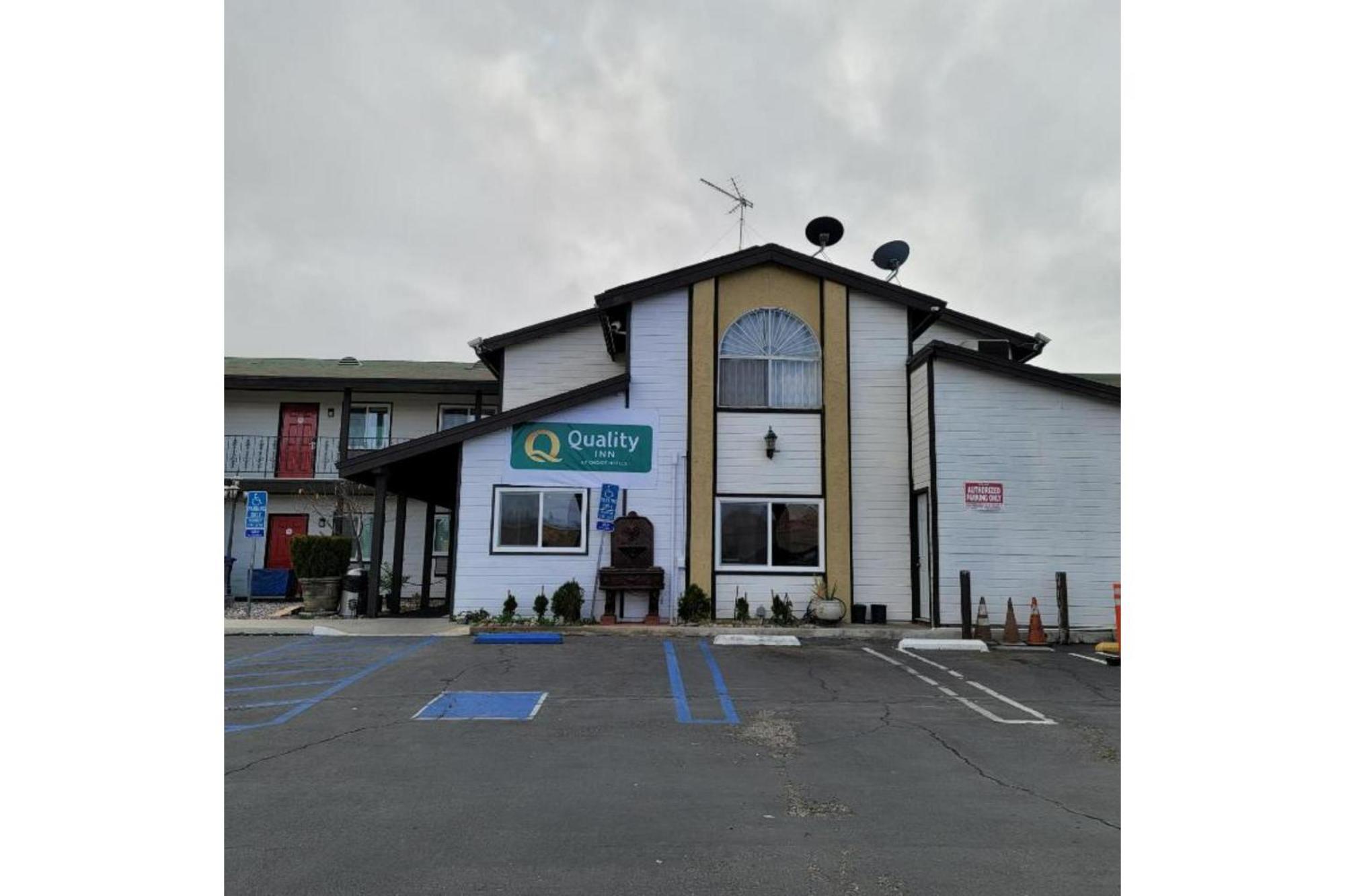 Hotel Avenida Victorville I 15 외부 사진